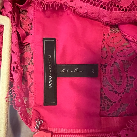 Bcbgmaxazria Lace pink mini cocktail dress. Size 4. Great condition. - Picture 3 of 4